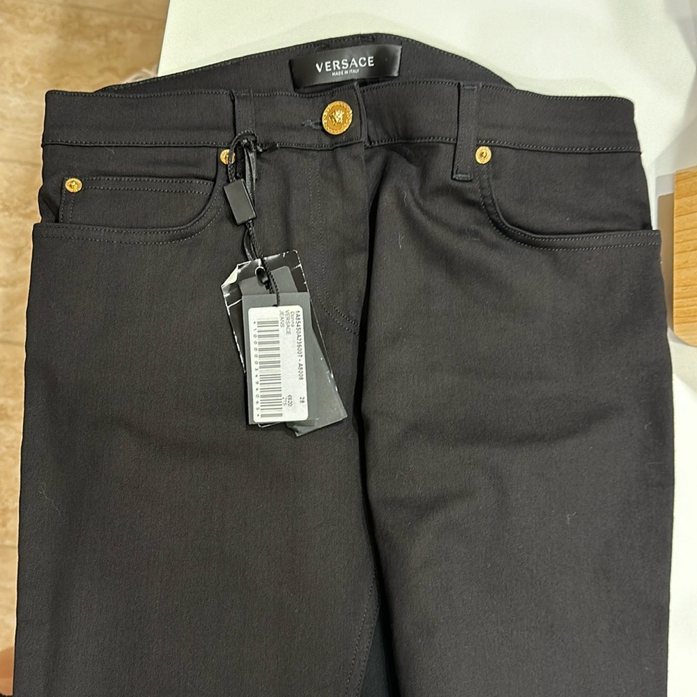 Versace jeans size 28